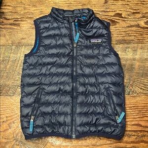 Patagonia Kids 5T Navy Blue Puffer Vest